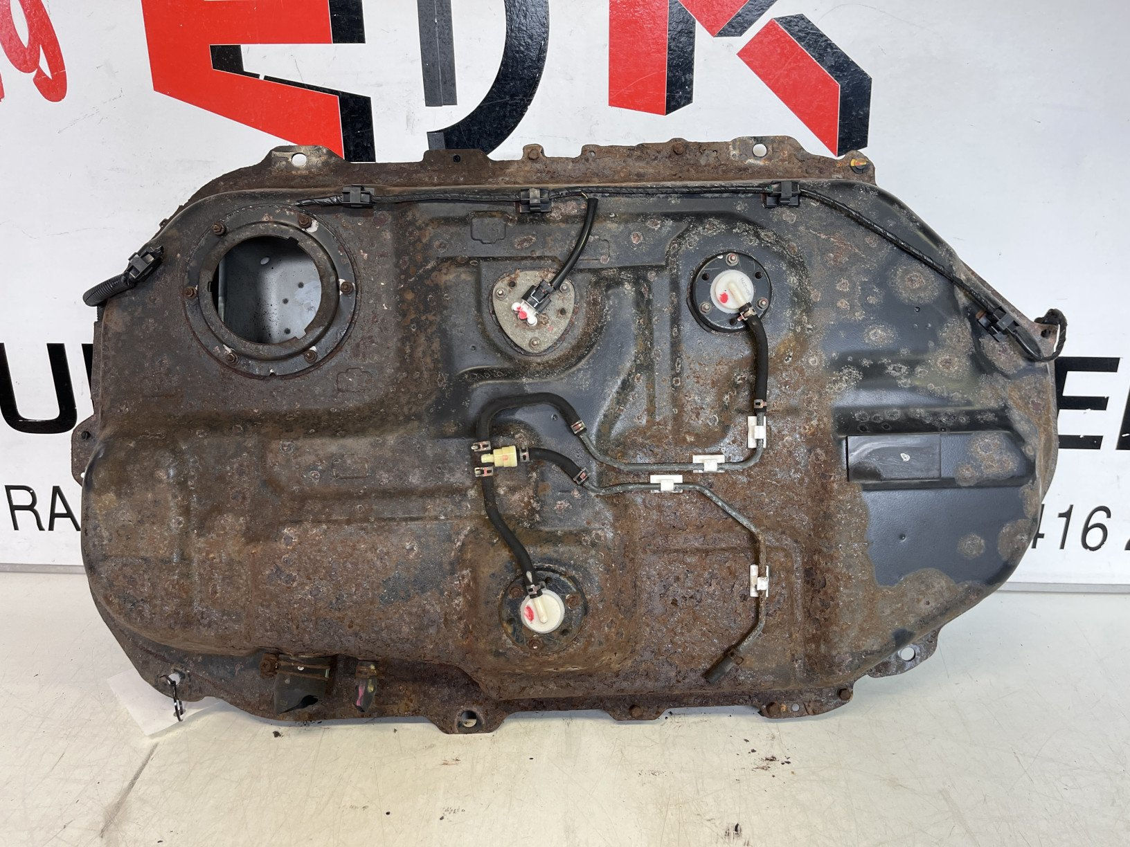 Brandstoftank Mitsubishi Outlander Sport 2.0 - 1700A403 | Eric de Kort NL