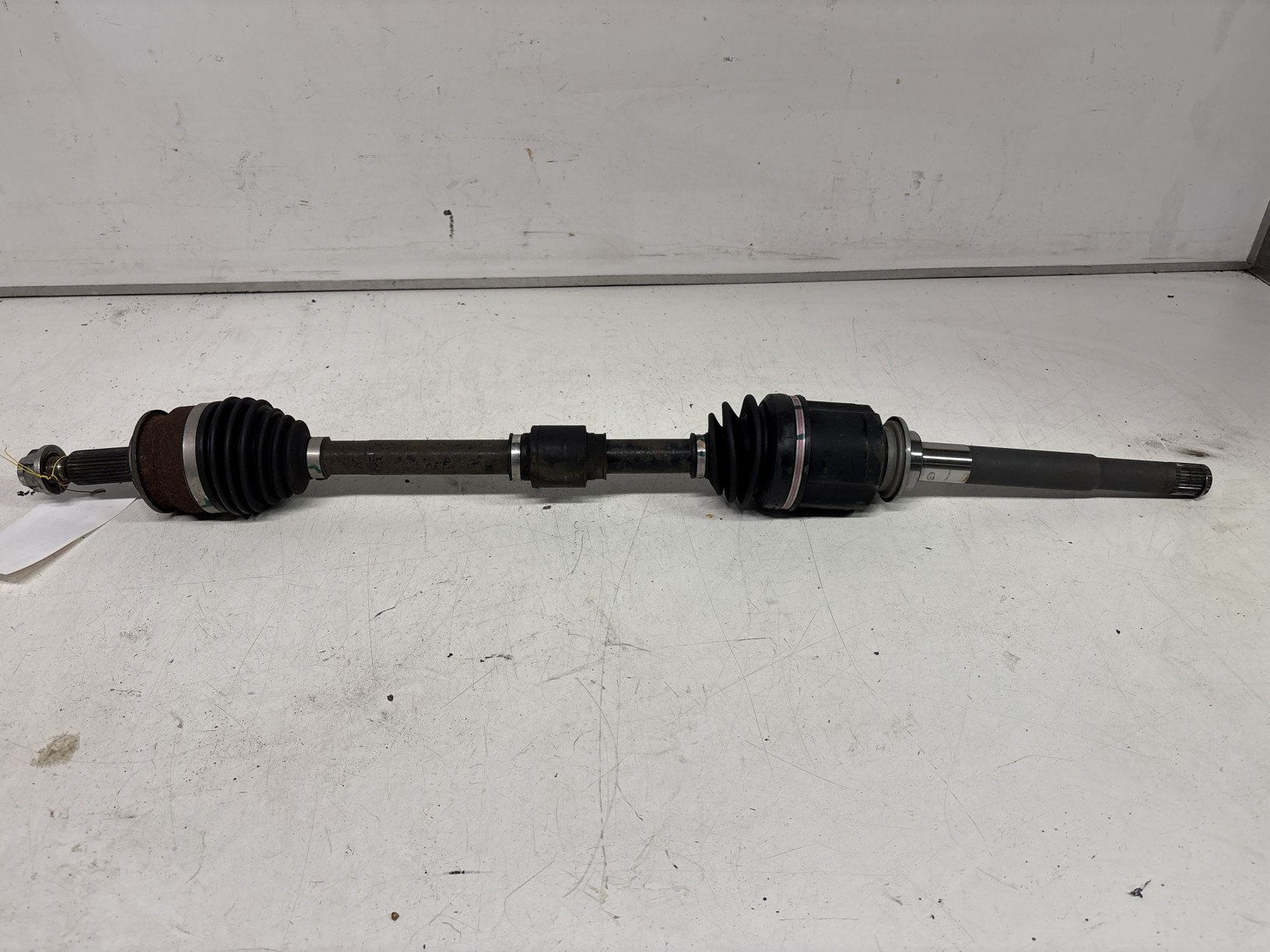 Aandrijfas RV Mitsubishi Outlander 2.0 4WD CVT 2005 - 3815A932 | Eric de Kort NL