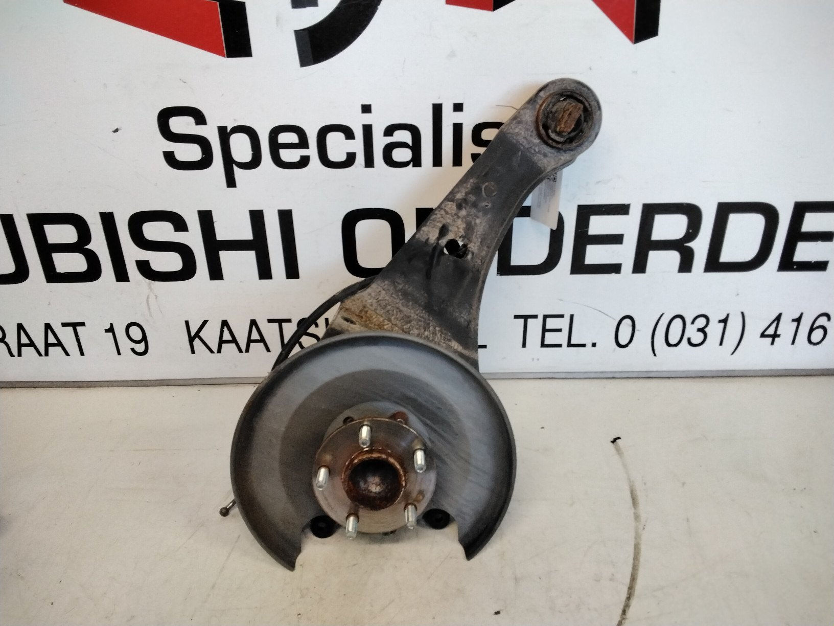 Fusee Links Achter Mitsubishi Eclipse Cross - 4125A079 | Eric de Kort NL