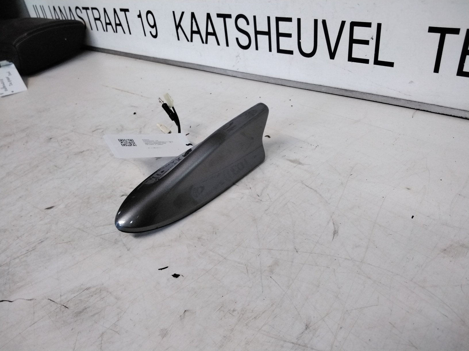 Antenne Mitsubishi Outlander 2016 U17 - 8732A424HC - 8723A422 | Eric de Kort NL