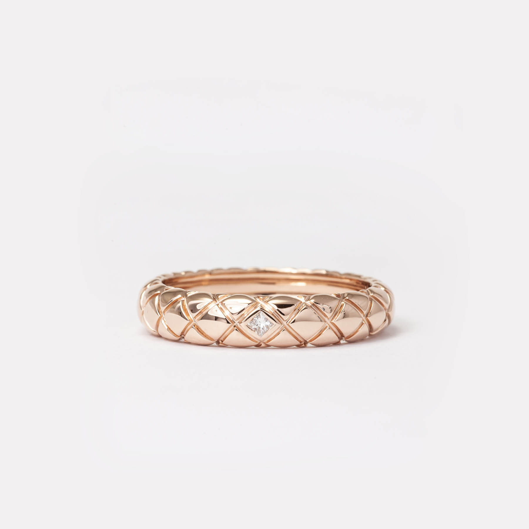 Criss-Cross Princess Diamond Ring