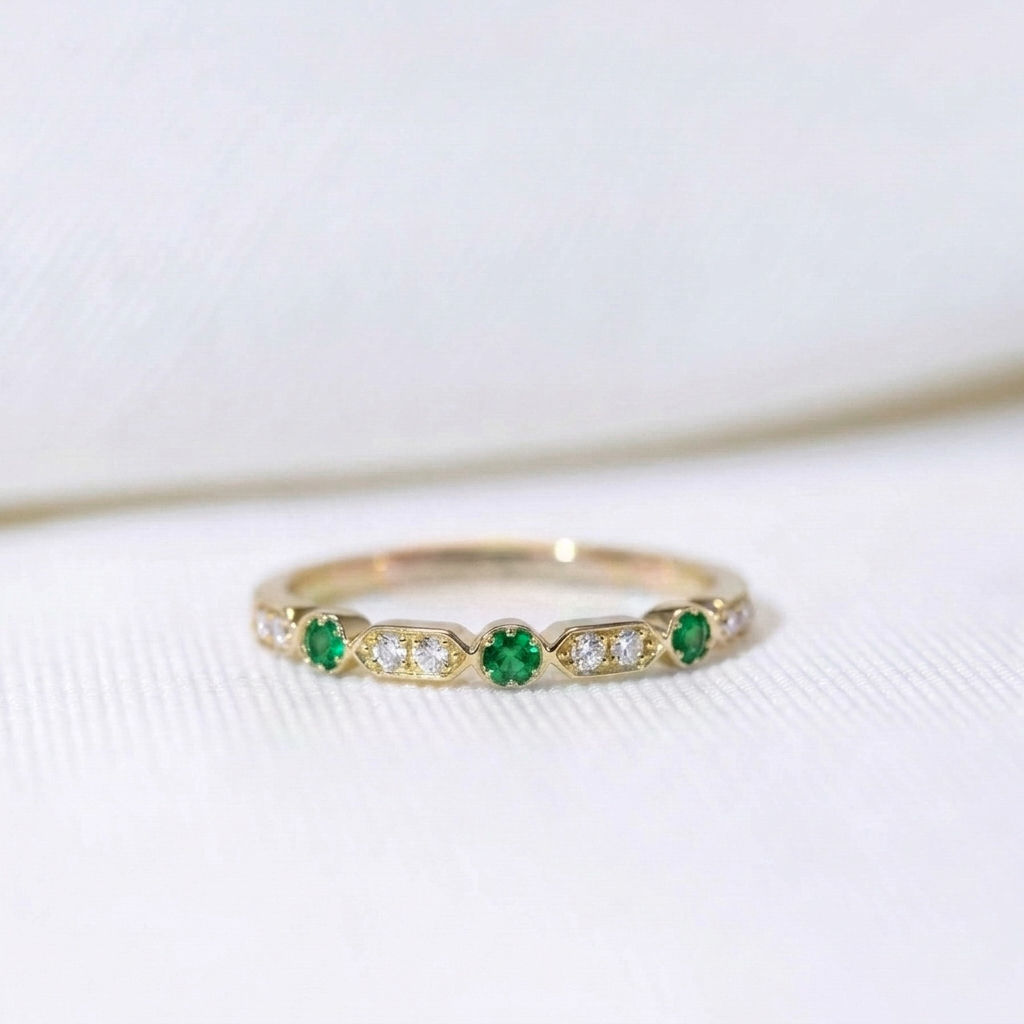 Classic Vintage Emerald & Diamond Band