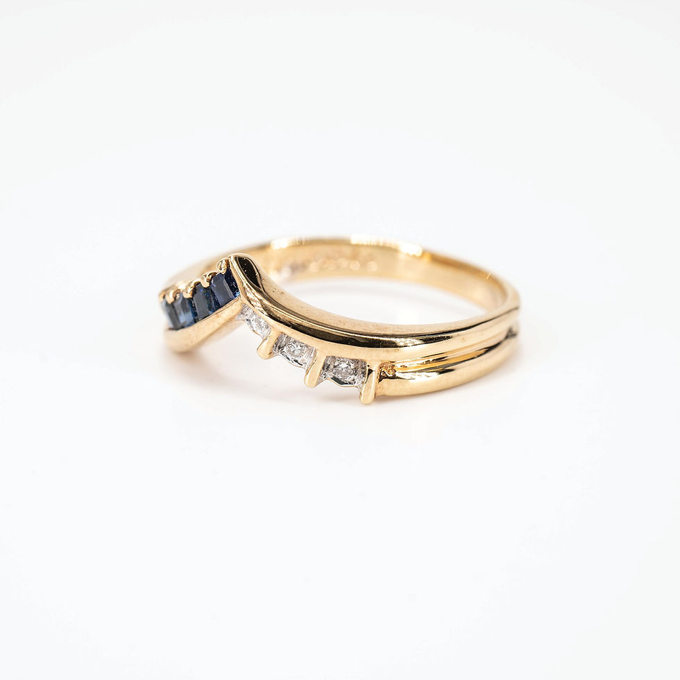 Thumbnail: Blue Sapphire and Diamond Ring in 18K Yellow Gold