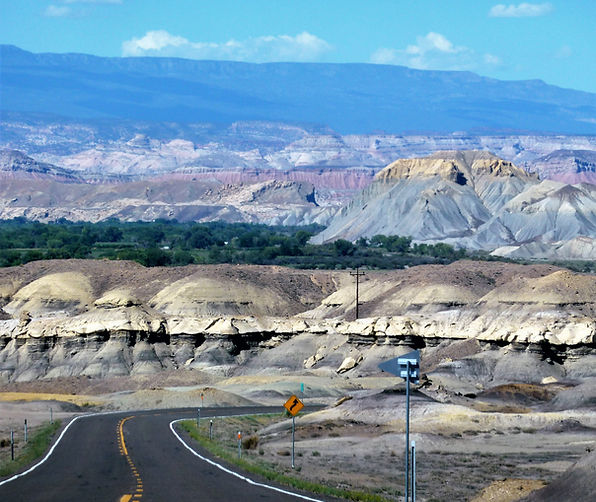 et encore d'incroyables paysages, en direction de la Fremont, Utah