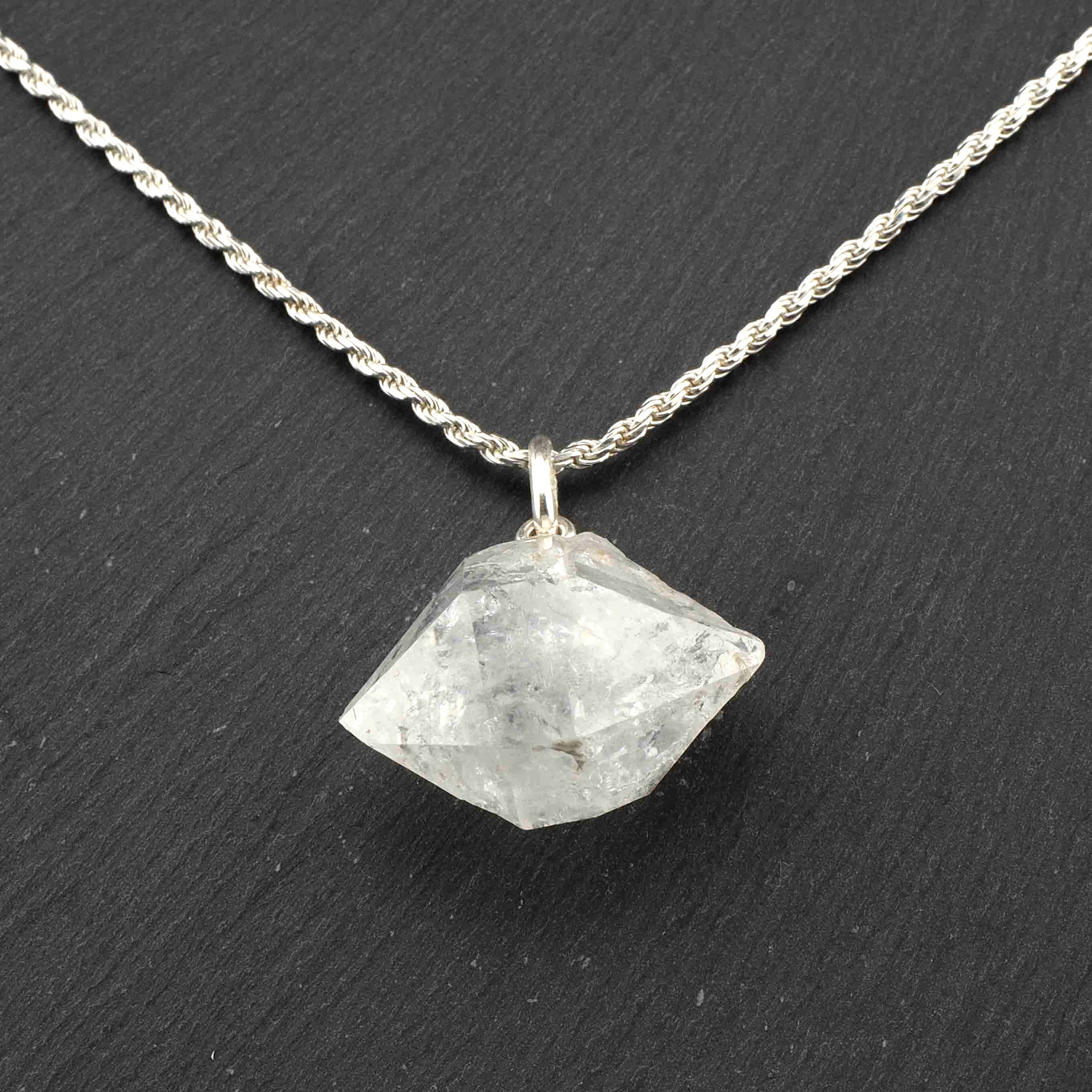 Mäusequarz Anhänger aus der Schweiz