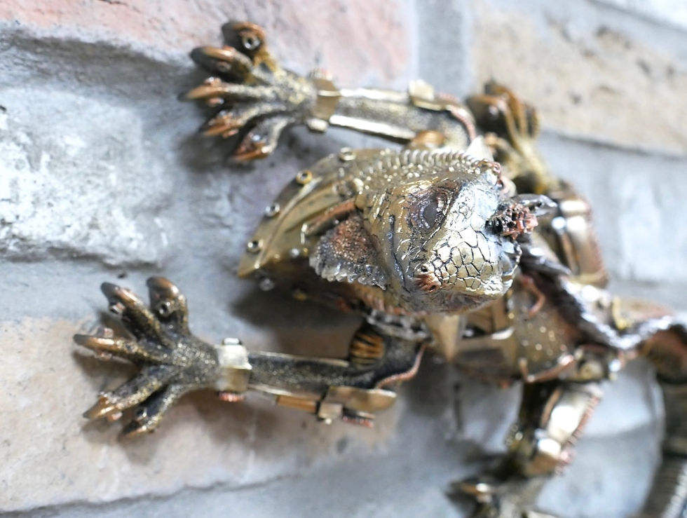 Thumbnail: Steampunk Lizard