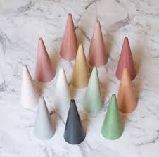Thumbnail: Ring Cones