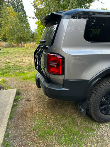 2024+ Toyota Land Cruiser/Prado 250 Rear Half Ladder | NashFabCo