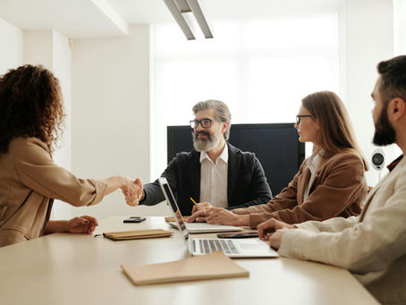 Should You Hire Employees or Contractors?