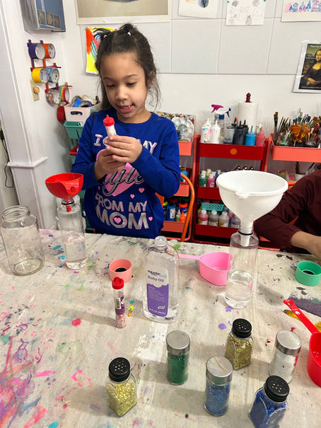 STEAM Lesson Plan: Oil and Water Don’t Mix!