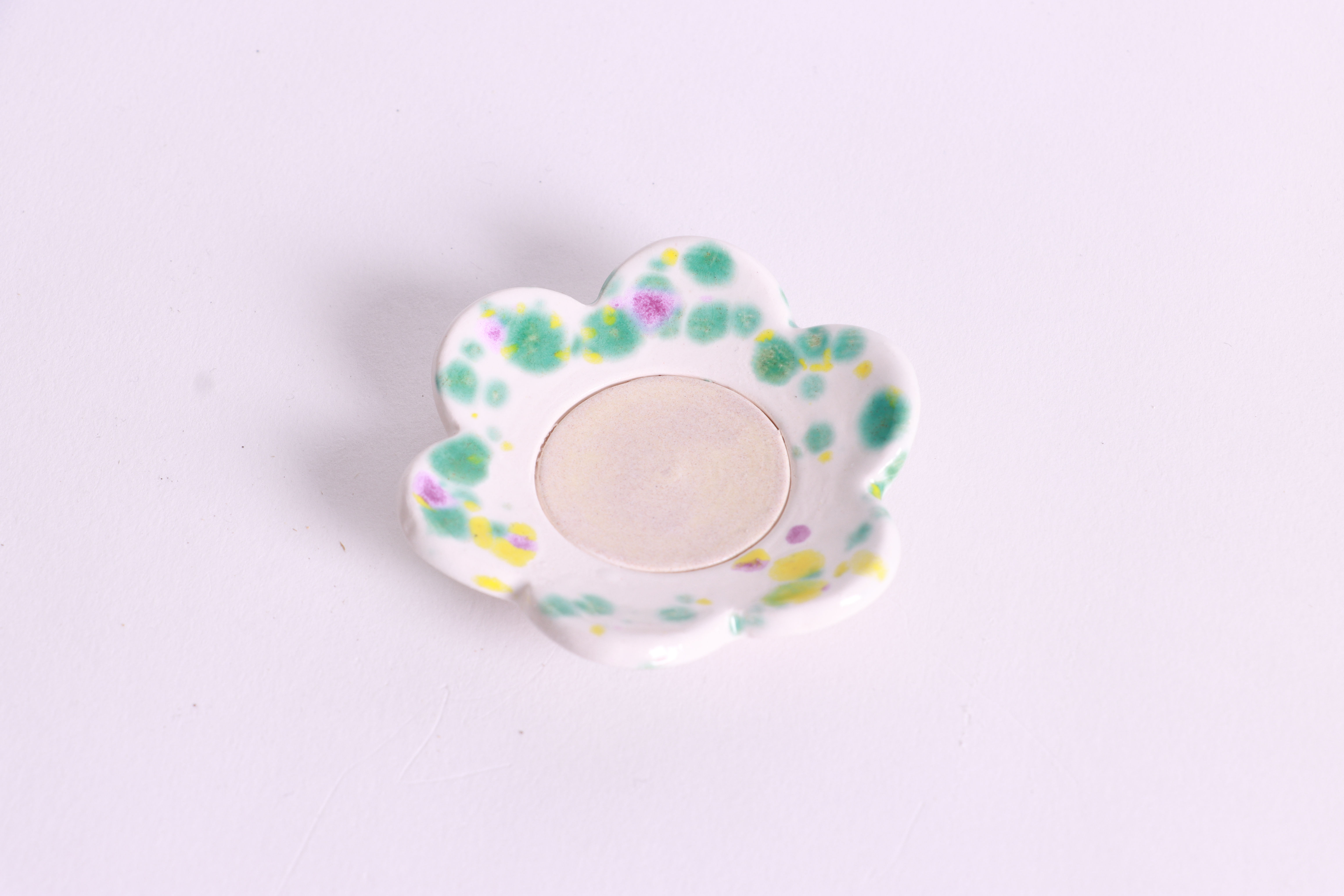 Flower Shaped - Tea light holder / small trinket dish