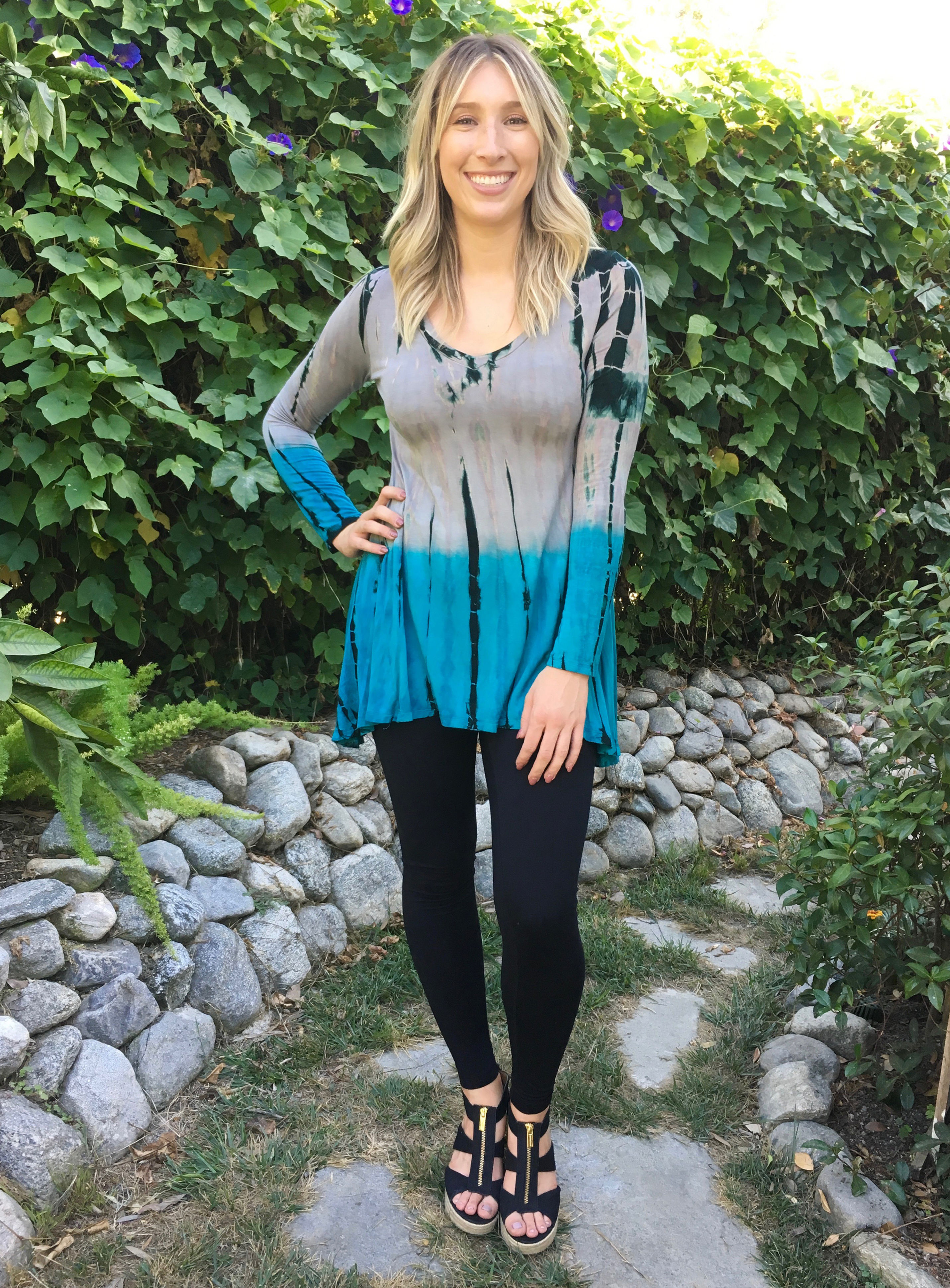 T 598 Turquoise Gray & Black Long Sleeve Tunic