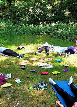 Sound bath - Atlantische Heilfarben am See in der Natur