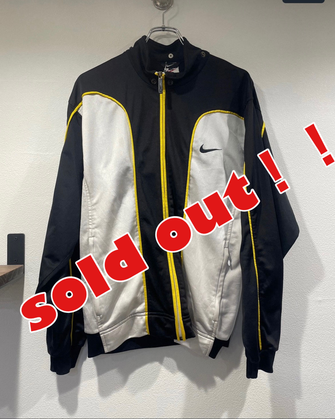 NIKE/トラックジャケット