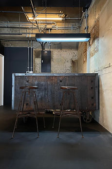 スタッキングレザースツール 新品 無垢　山口 中原木材工業 中原忠弦作 WORKS | NAKAHARA MOKUZAI