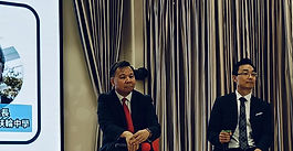 <script>console.error(