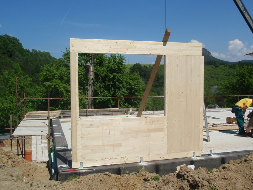 assembly of panels 036.jpg