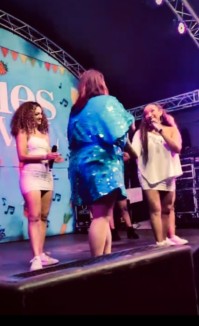 The Ibiza Band on stage with Kathy Sledge
