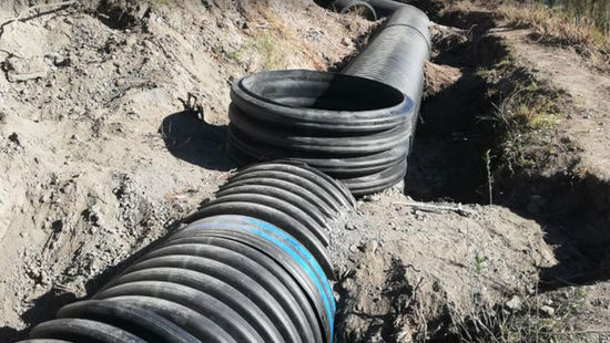 Más de 50 familias campesinas de Los Andes se benefician con el nuevo sistema de conducción para el