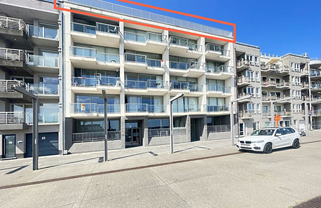 Zeebrugge gebouw frontaal.jpg