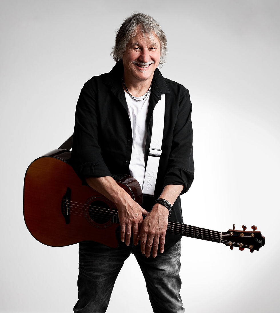 Alex Musiker-Bild Studio .jpg