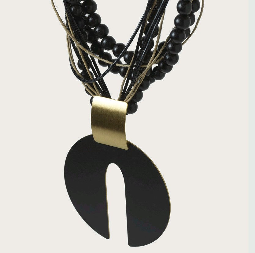 Rif.306601G Black Cavaliere collana con sfere in legno ed elemento in ottone