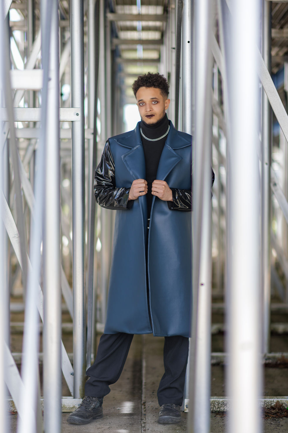 Model: Zack Storm
Photographer: Bob Schultz
Outfits: Ulala Sato