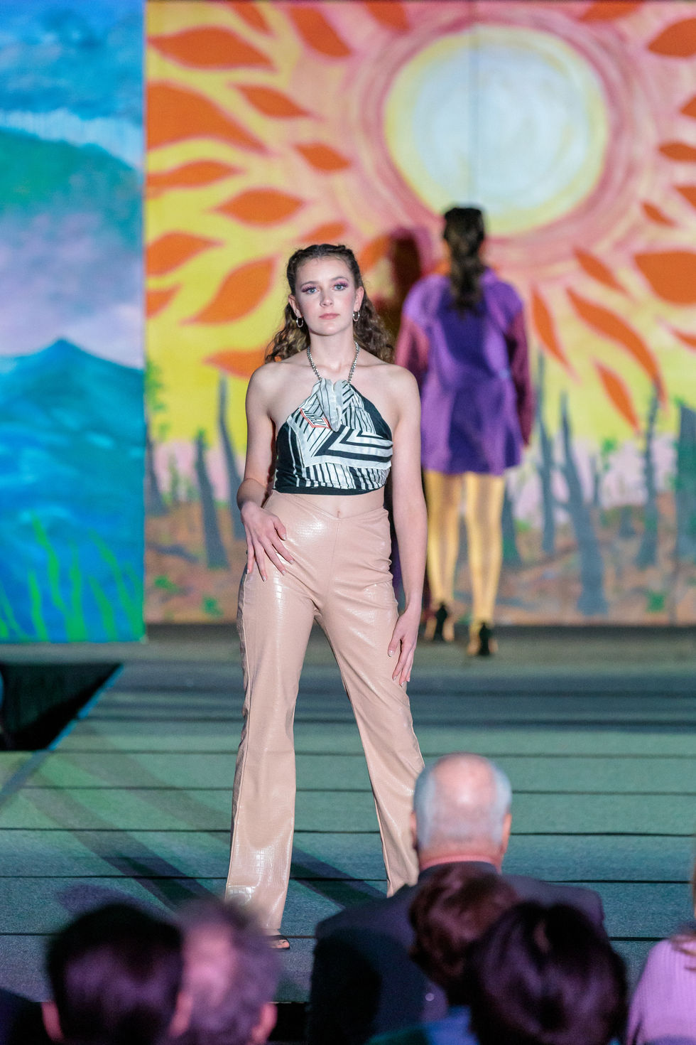 Look 4