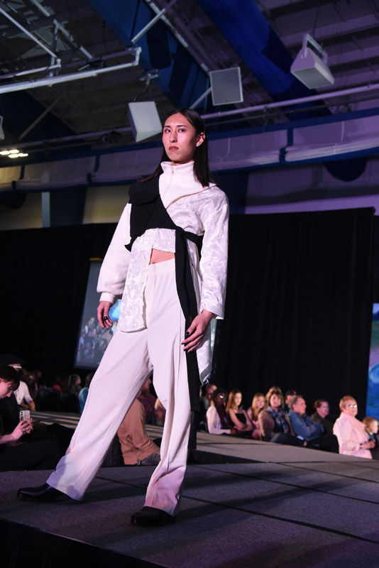 Look 8