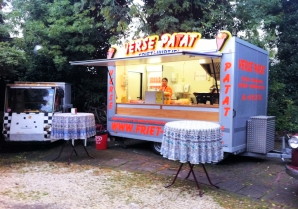 Friet-uurtje snacken bij U thuis