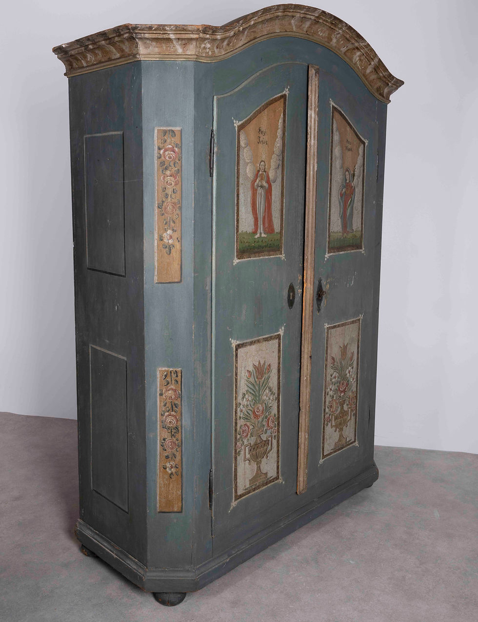 Miniature : Oude polychroom kast