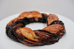 Teff, fonio and tsubvu braided bread
