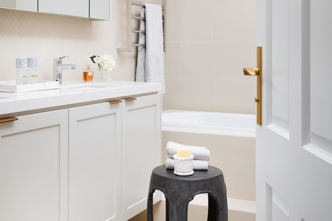 bathroom design interior decorator north shore