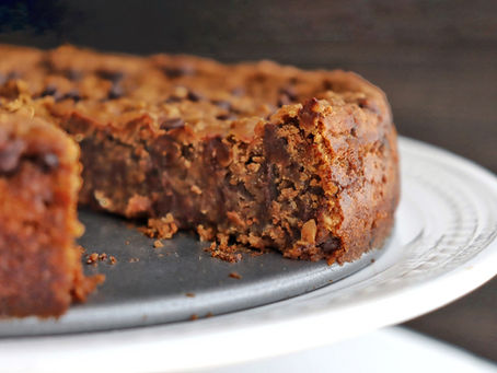 VEGAN DEEP DISH CHOCOLATE CHIP COOKIE PIE