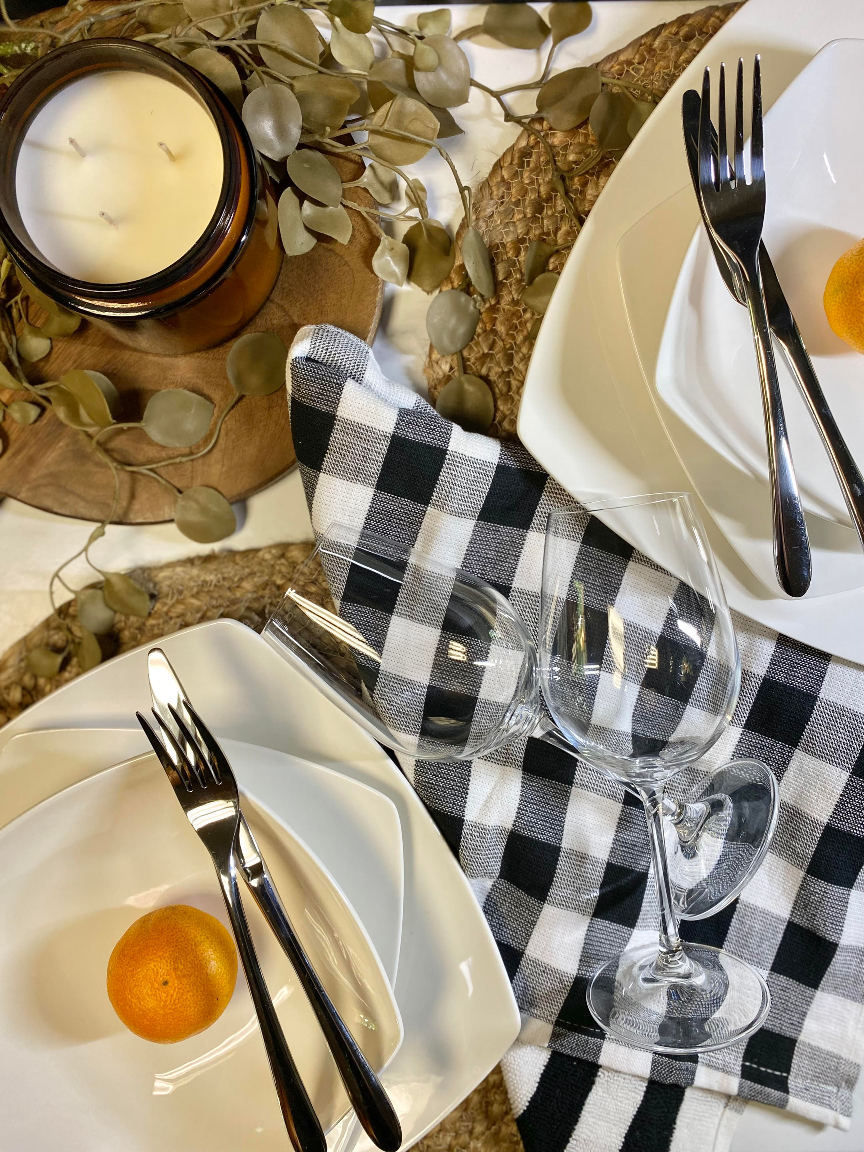 Vanilla Fare 18Pc Dinner Set