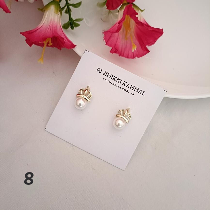 Thumbnail: Wester Wear Gold Stud for Women - Daily Wear