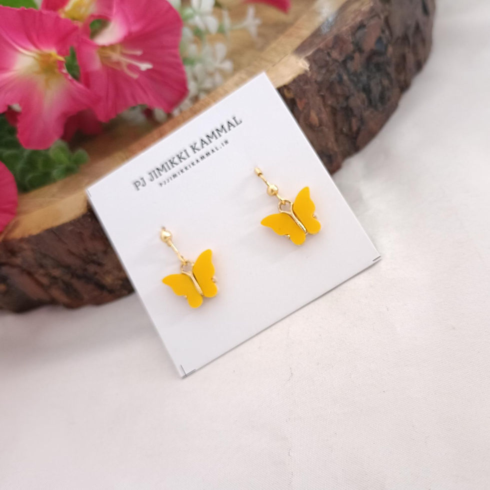 Thumbnail: Butterfly Cute Hoop Earring
