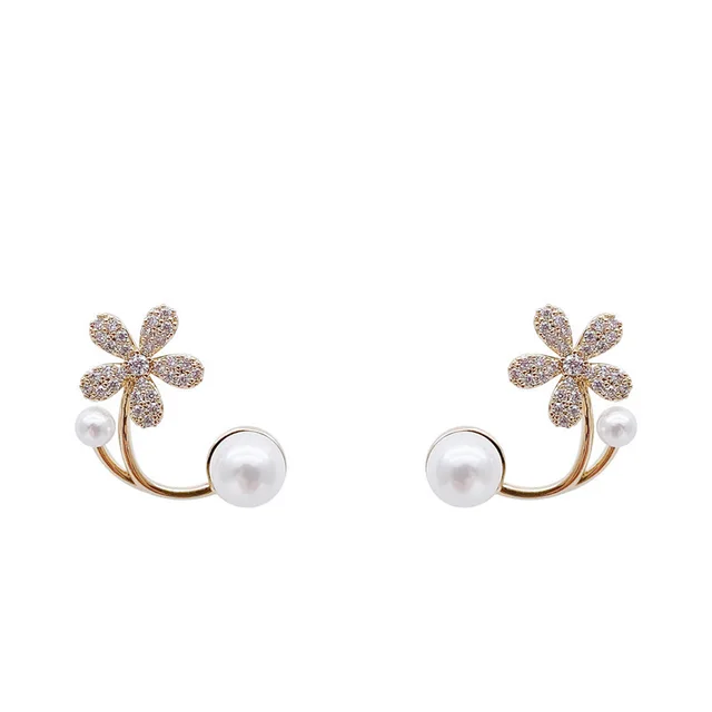 Thumbnail: Korean light luxury imitation pearl flower stud earring