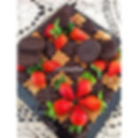 STRAWBERRY WITH OREO