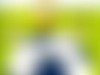   『ちいさくても大丈夫』  集英社  ロベルト・カルロス・著  中谷綾子・アレキサンダー・構成／文  ​はまのゆか・絵