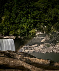 September 2026: Cumberland Falls Moonbow Guide Raft Trip