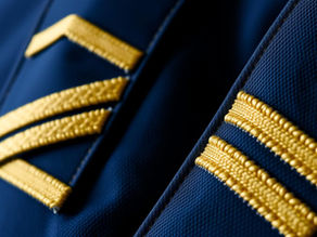Stripes on Ship Crew Uniforms - Decoding their meaning