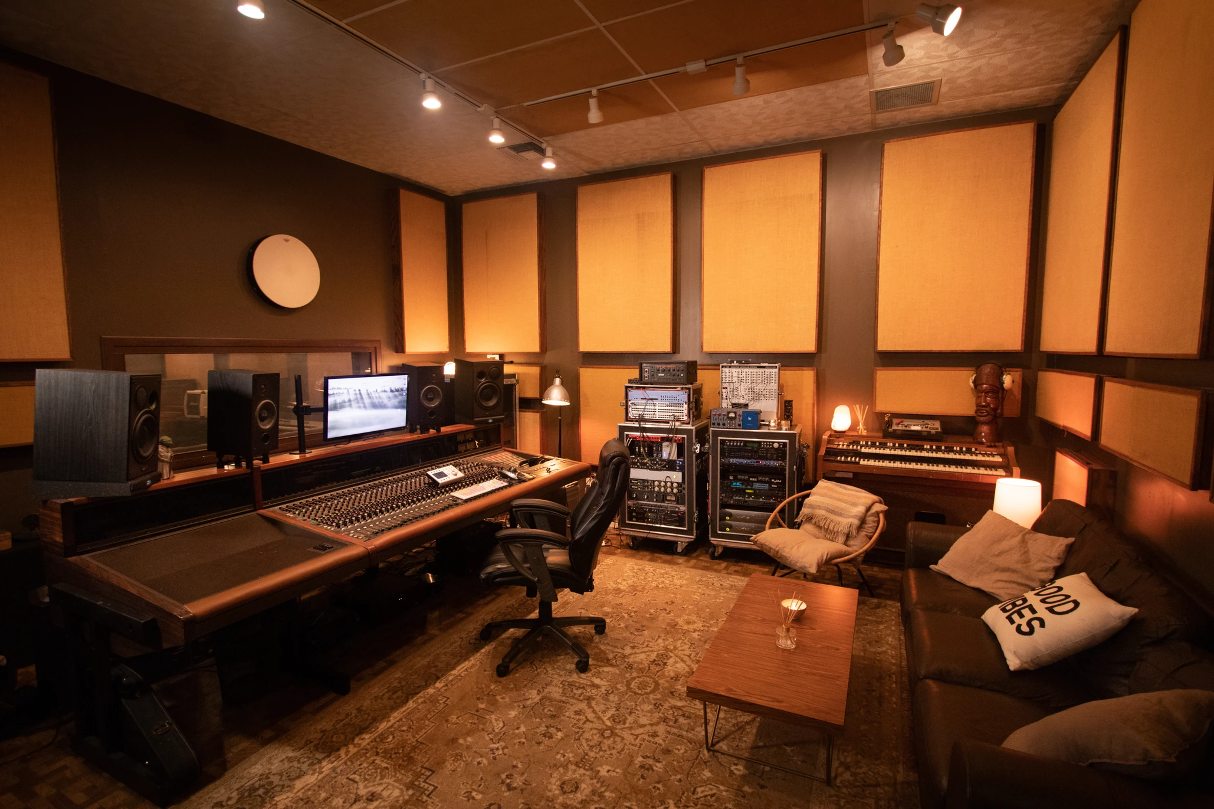 Control room.webp