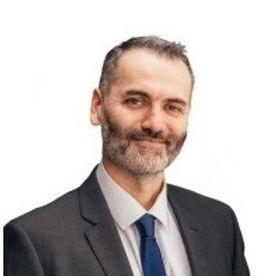 CHRIS IRONS