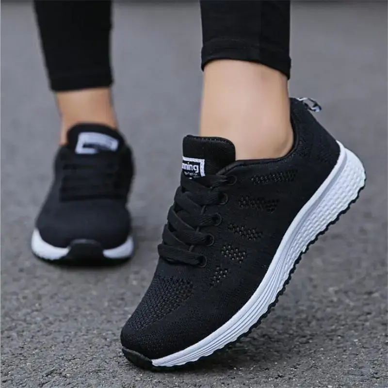 Thumbnail: Women Casual Shoes Breathable Mesh Vulcanized Shoes Woman White Sneakers