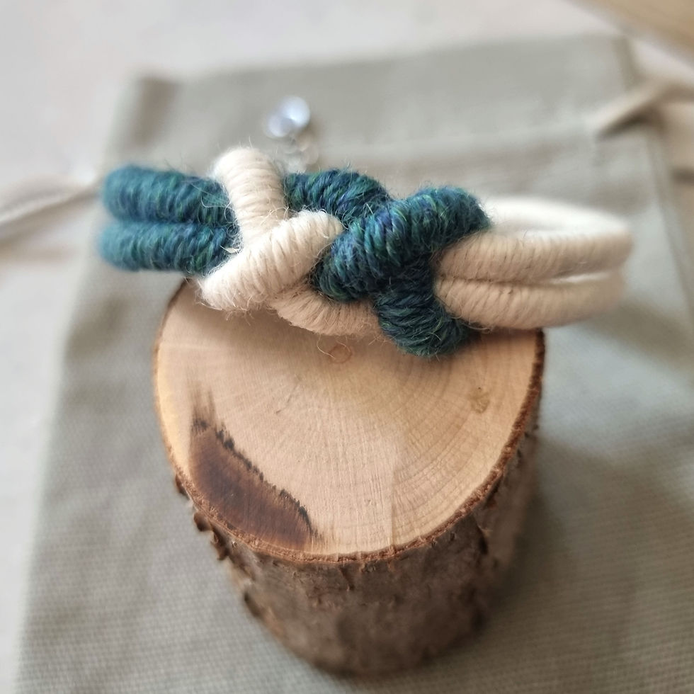 Thumbnail: Alpaca bracelet with knot design - Teal and Cloud White