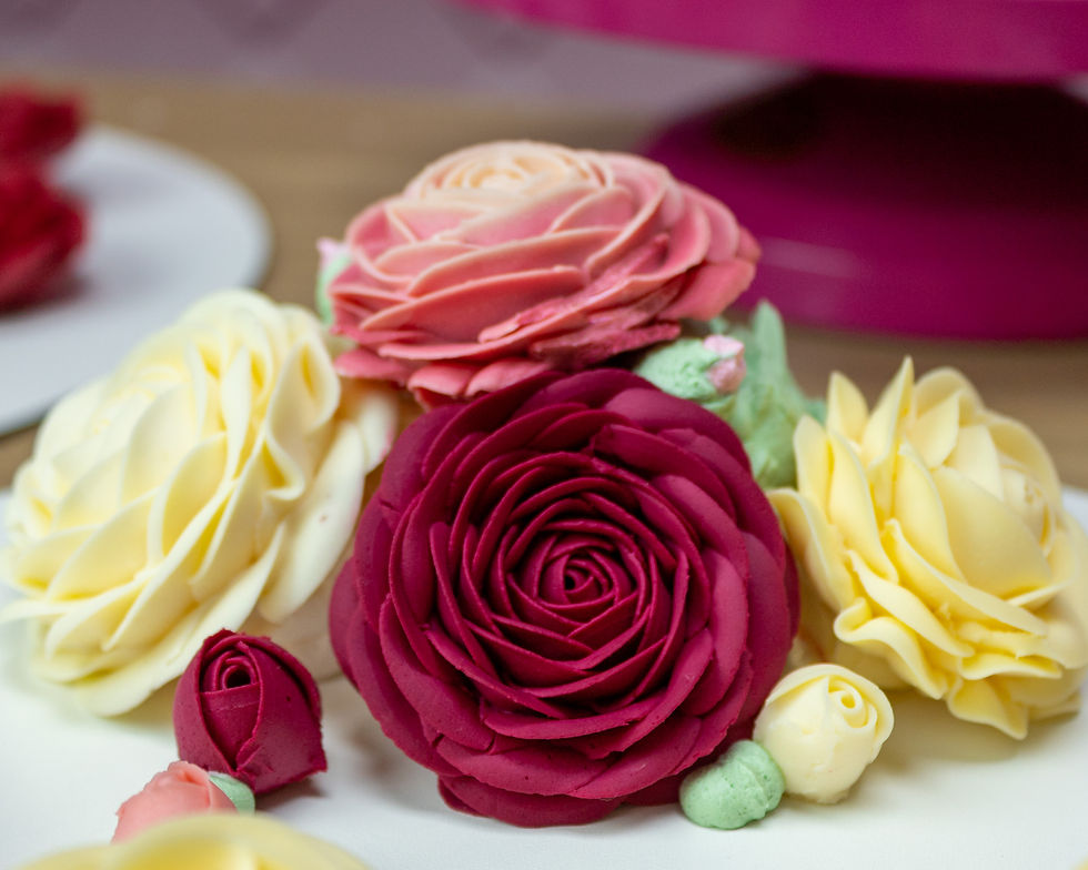 Miniatura: Curso Bolos Florais - Flower Cakes 