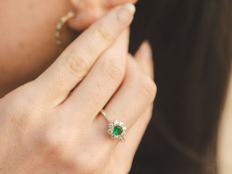 Esmeraldas con diamantes: La combinación más elegante