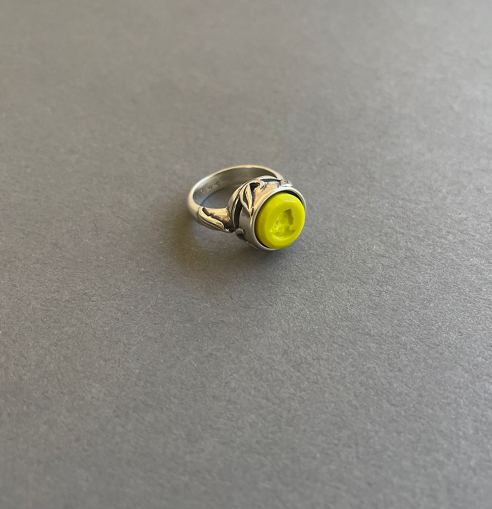 Thumbnail: Sterling Intaglio Ivy Ring