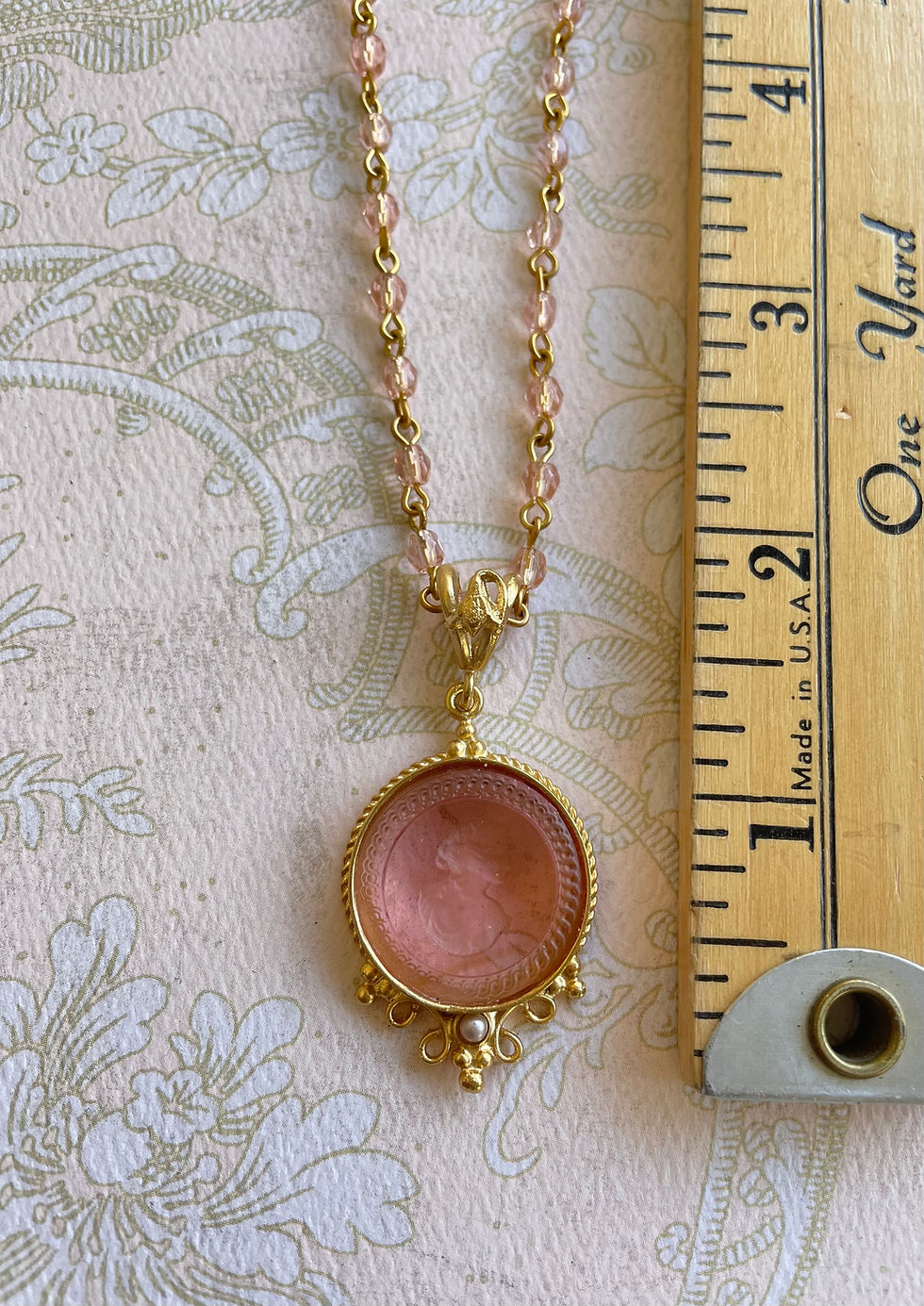 Thumbnail: Peach & Gold Intaglio Victoriana Necklace